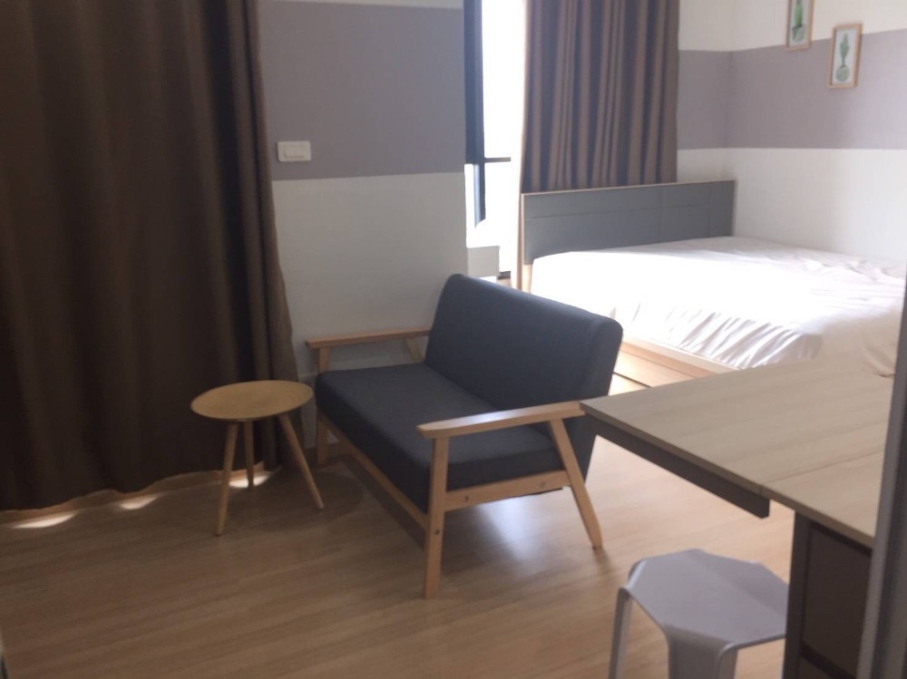 เดอะเบส พระรามเก้า 26ตรม. ชั้น17 กั้นนอน 8,000บ. 092-597-4998