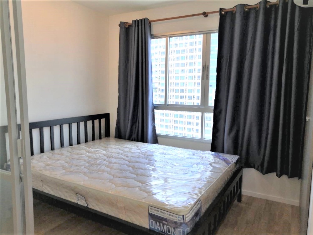 ลุมพินี รามคำแหง60/2 กั้นนอน 23 ตรม. ชั้น 22 ตึกเอ 5,500บ. 092-597-4998