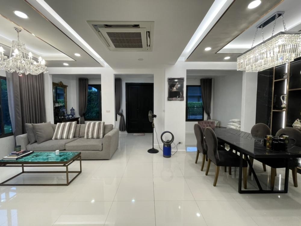S-HPEP101 ขาย บ้านเดี่ยว เดอะ แพลนท์ เอลิท พัฒนาการ 38 3ชั้น ขนาด 89ตร.ว. พื้นที่ใช้สอย 273ตร.ม.  5นอน 5น้ำ 43.26ล้าน 064-959-8900
