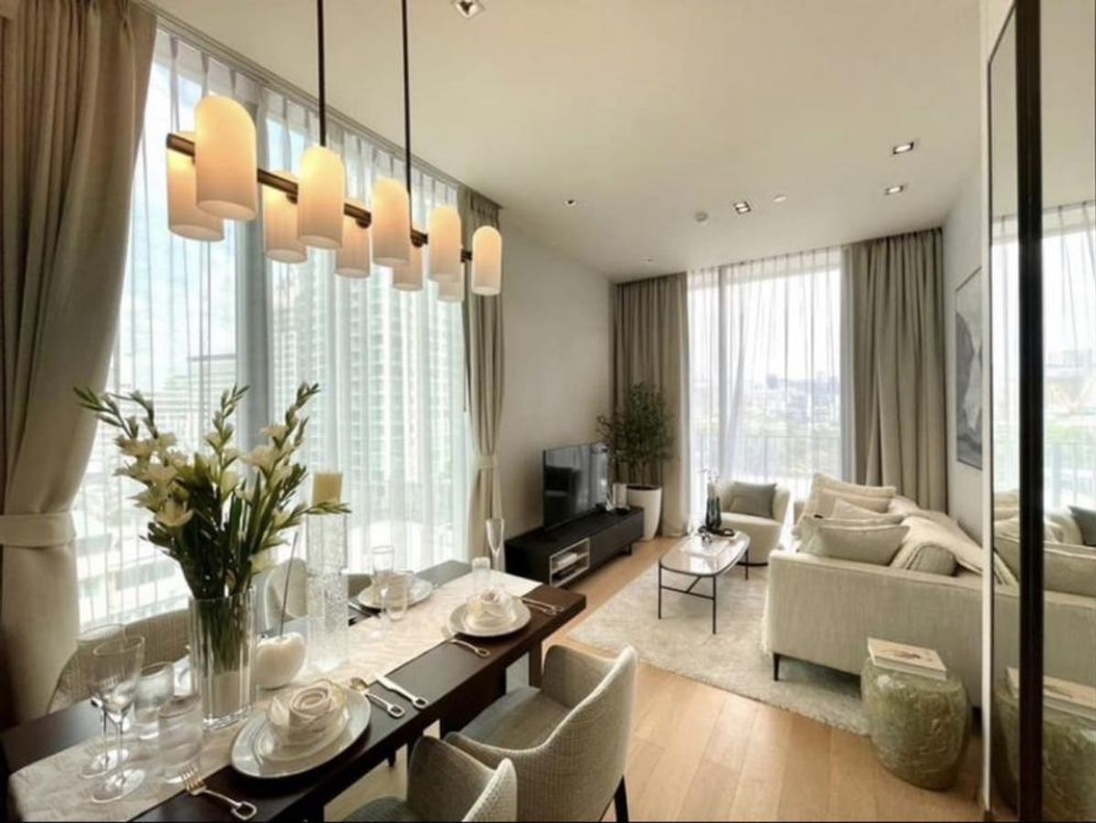 CL28119  ให้เช่าคอนโด 28 ชิดลม, 2 ห้องนอน 75.2 ตรม. ชั้น 6 วิวเมือง 85,000 บาท 064-959-8900