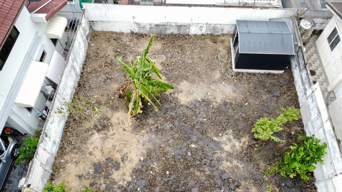 S-LNNW101 ขายที่ดินแปลงสวยถมแล้วพร้อมสร้าง ซอยนาคนิวาส 21 เขตลาดพร้าว ราคาขาย 5.9 ล้าน 098-254-5162