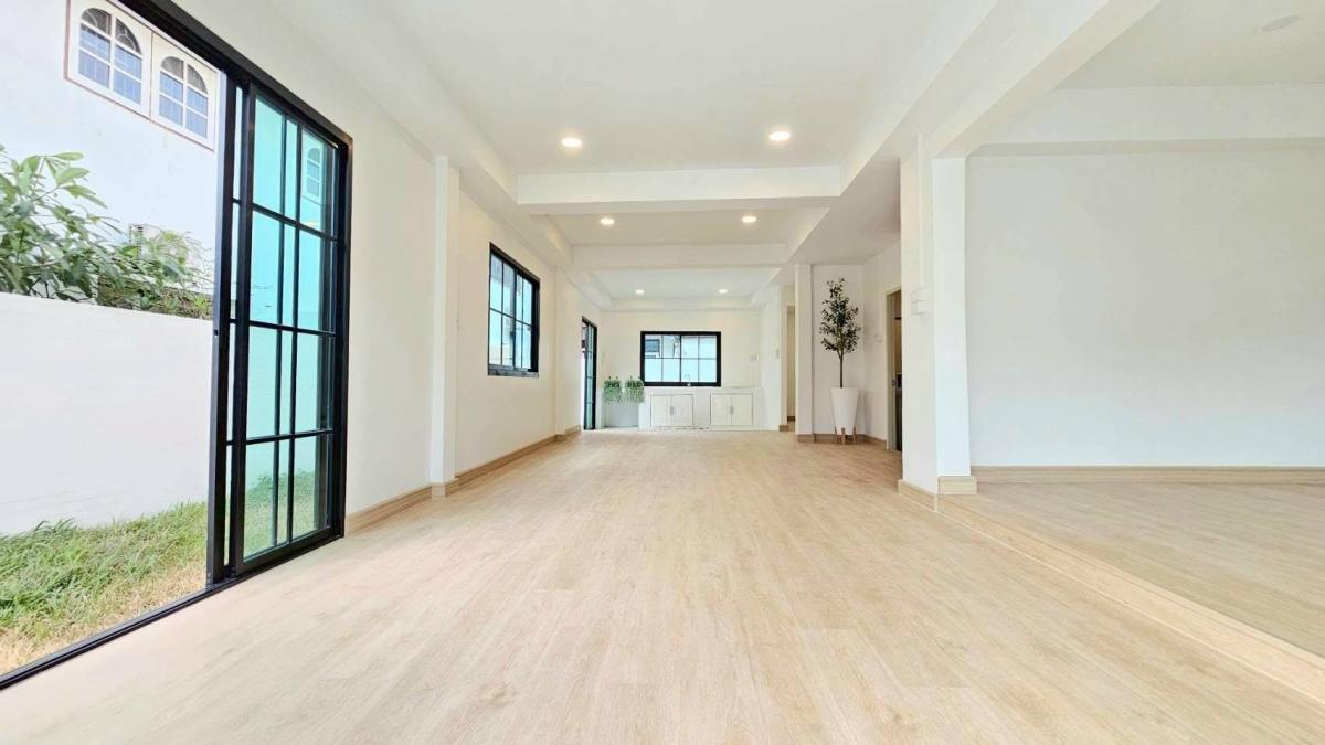 S-DSLS101 ขาย บ้านเดี่ยว ซอยลาซาล 29 ขนาด 45 ตรว. 180 ตรม. 2ชั้น 4นอน 3น้ำ 5.99 ล้าน 064-959-8900