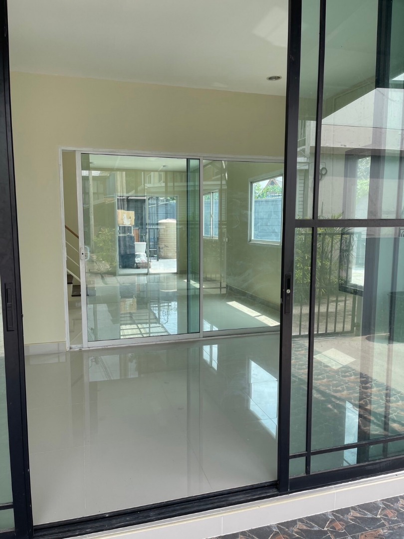 S-HVLL102 ขาย ทาวน์โฮม วิลเลต ไลท์ พัฒนาการ 53.8 ตรว. 2ชั้น 3นอน 2น้ำ 5.5 ล้าน 064-959-8900